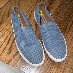 Steve Madden casual shoes